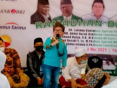 Komedian Daus Mini Mengisi Safari Ramadhan NU Pancoran