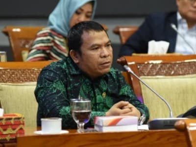 Wakil Ketua Komisi II DPR Pertanyakan Perbaikan Data Penerima Bansos