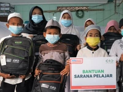 Bantuan Sarana Belajar NU Care Sambut Pembelajaran Tatap Muka