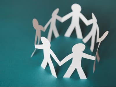 Khutbah Idul Fitri: Pesan Persaudaraan di Hari Lebaran