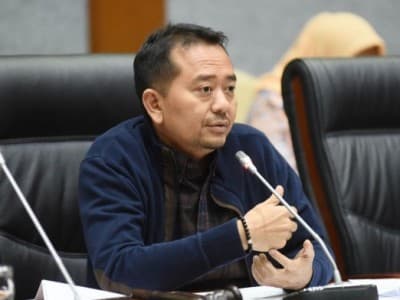 MA Cabut SKB Seragam Sekolah, Komisi X DPR: Pemda Jangan Euforia Bikin Kebijakan Intoleran