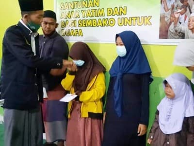 Baksos Ramadhan, Ansor Banyupoh Buleleng Giatkan Semangat Berbagi 