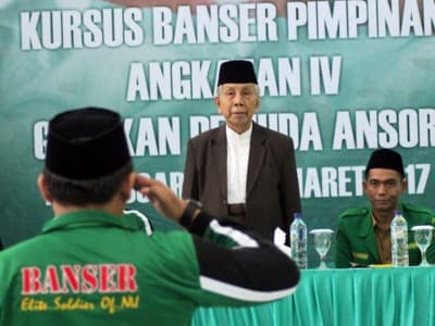 Innalillahi Ulama Karismatik Sulsel AGH Sanusi Baco Berpulang
