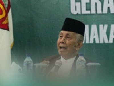 Persahabatan AGH Sanusi Baco dan Gus Dur