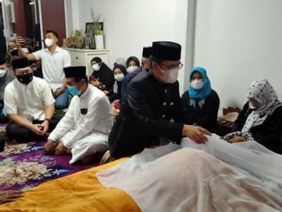 Kakanwil Kemenag Sulsel: AGH Sanusi Baco Teladan Masyarakat Indonesia