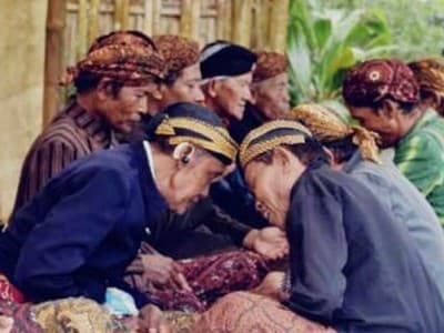 Masyarakat Pengikut Islam Aboge di Banyumas Raya Lebaran Jumat