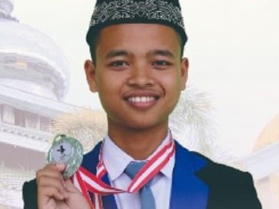 Santri di Jember Ini Temukan Energi Terbarukan dari Limbah Pertanian