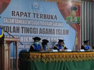 STAI Darul Hikmah Aceh Barat Sukses Gelar Wisuda Perdana