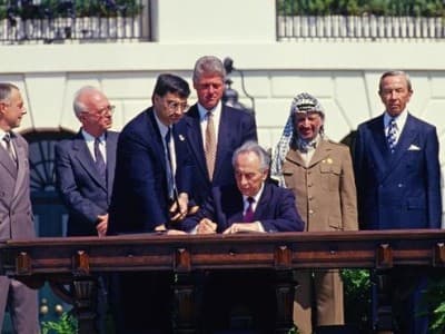Riwayat 6 Perjanjian dan Prakarsa Damai Palestina-Israel yang Gagal