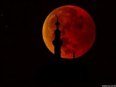 Penjelasan Kenapa Gerhana Bulan Total Berwarna Merah