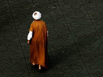 Alasan Abu Nawas Pura-pura Gila di Depan Raja