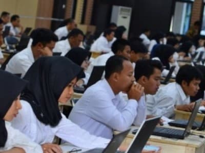 Kemenag Butuh 27.303 Guru Agama dan 9.495 Guru Madrasah, Ini Rinciannya