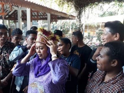 Cerita Yenny Wahid tentang Kedekatan Gus Dur dengan Warga Papua
