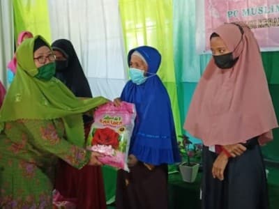 YKMNU Kalbar Berbagi untuk Dhuafa