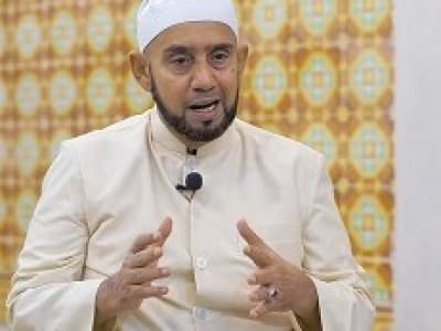 Habib Syech: Adab dalam Berdakwah Harus Ditonjolkan