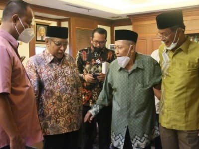 Hamzah Haz Silaturahim ke PBNU, Kiai Said: Beliau Tak Pernah Lupakan NU