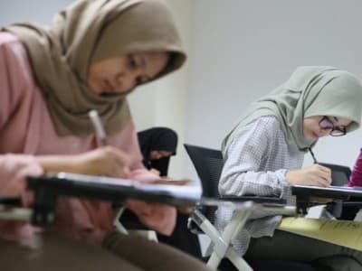 Universitas Pertamina Beri Beasiswa Pandemi