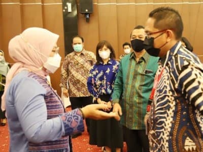 Rangkul 4 Industri Besar, Kemnaker Ingin Lulusan BLK Makin Kompetitif