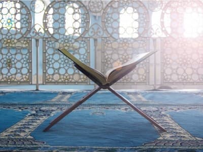 Khutbah Jumat: Mengimani Kitab-Kitab Allah