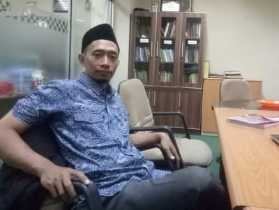 Mas Anam, Berdedikasi dalam Menggerakkan Literasi