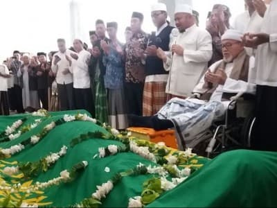 Dua Sebab Orang Melupakan Mati dan Cara Mengobatinya