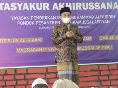 KH Sa'dulloh: Santri Jangan Pernah Berhenti Belajar