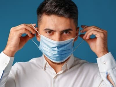 Cara Menggunakan Masker yang Benar Menurut WHO