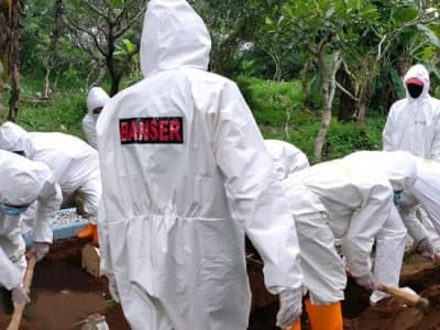 Banser Pekalongan Jadi Relawan Pemakaman Jenazah Pandemi Covid-19 