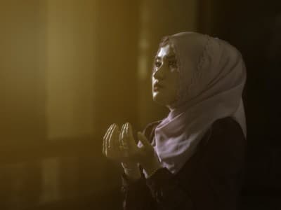 Imam Al-Ghazali: Syukur Tidak Sekadar Alhamdulillah