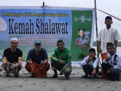 Perkuat Mental, Nahdliyin di Mimika Gelar Kemah Shalawat