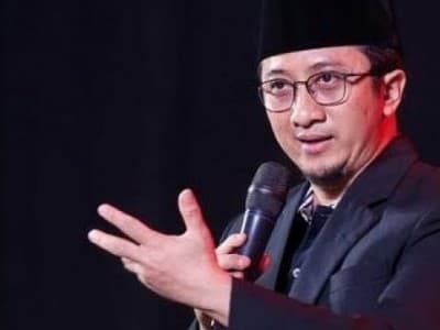 Cerita Ustadz Yusuf Mansur Bayar Utang dengan Sedekah