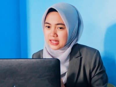 Penguatan Literasi Digital menurut Putri Hijab Lampung