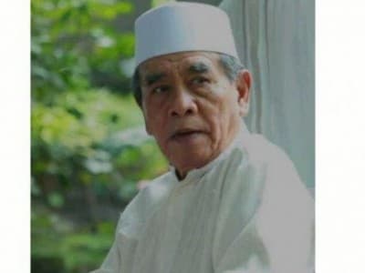 KH Zainudin Jazuli Ploso, Sosok Kiai Egaliter