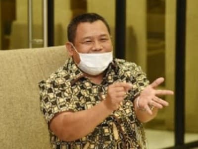 Wakil Ketua Komisi XI Desak Pemerintah  Hentikan Semua Proyek Selain Penanganan Covid-19