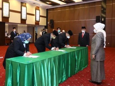 Lantik 18 Eselon II Kemnaker, Ida Fauziyah: Ujung Tombak Kebijakan Kementerian