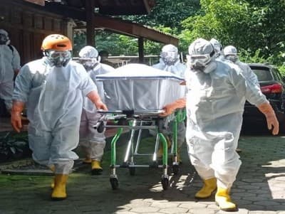 Banser Sleman Makamkan Korban Covid dari Muslim hingga Non-Muslim