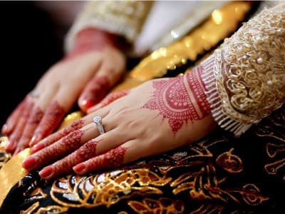 Tafsir Surat An-Nisa’ Ayat 22, Ketentuan Menikahi Ibu Tiri