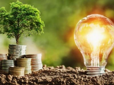 Imam Al-Ghazali: Kisah Raja dan Si Pakaian Kusut tentang Bekal Kehidupan Akhirat