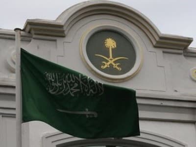 Pergi ke Negara Zona Merah, Arab Saudi Ancam Cekal Warganya 3 Tahun