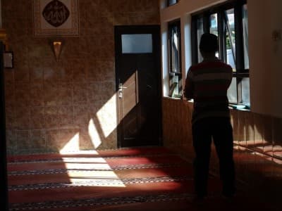 Cara Taubat Orang yang Meninggalkan Shalat