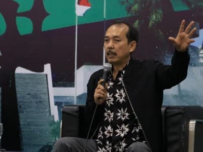 FPKB: Anggota DPR Tak Perlu Eksklusif Minta Isoman di Hotel