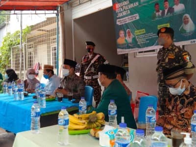 PWNU DKI Jakarta Berbagi Makanan untuk Pasien Isoman Covid-19