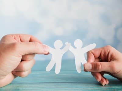 Tolong-menolong Terkait Rumah Ibadah Agama Lain (2): Pendapat Ulama yang Membolehkan