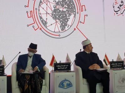 Di Konferensi Fatwa Internasional, Kiai Miftah Ingatkan Peran Vital Ulama
