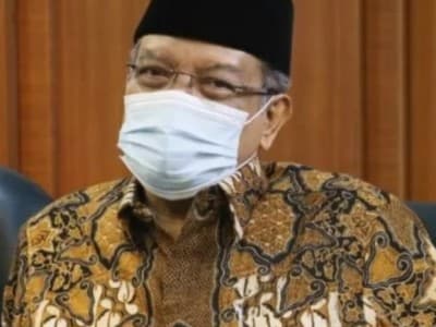 Kiai Said: Umat Islam Tidak Cukup Berpegang pada Al-Qur'an dan Hadits Saja