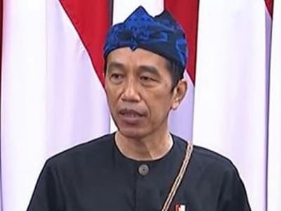 Ratusan Ribu Kematian Akibat Pandemi, Tak Ada Maaf dari Presiden