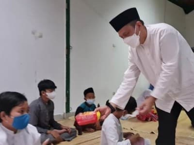 Muharram, PCNU Kota Bogor Turut Santuni Yatim
