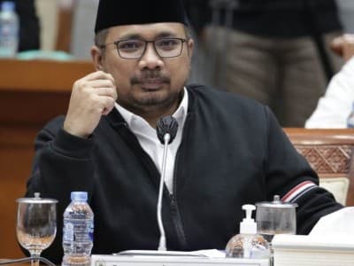 Menag Yaqut Tegaskan Vaksinasi untuk Jutaan Santri Terus Bergulir