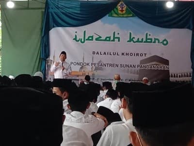 Dua 'Senjata' Kiai Mufid Mas'ud Pandanaran