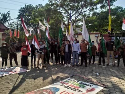 Warga Wadas Tolak 114 Hektare Area Tambang Andesit yang Ancam Lingkungan